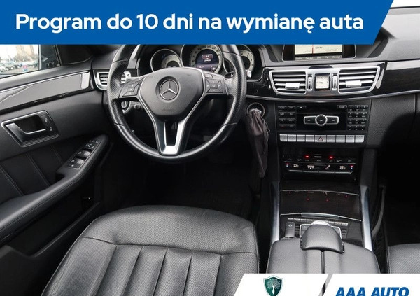 Mercedes-Benz Klasa E cena 74000 przebieg: 259021, rok produkcji 2013 z Nowy Sącz małe 436